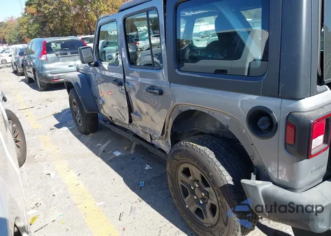 2021 Jeep Wrangler Unlimited Sport 4X4 из США, поврежденный, VIN 1C4HJXDN9MW677596